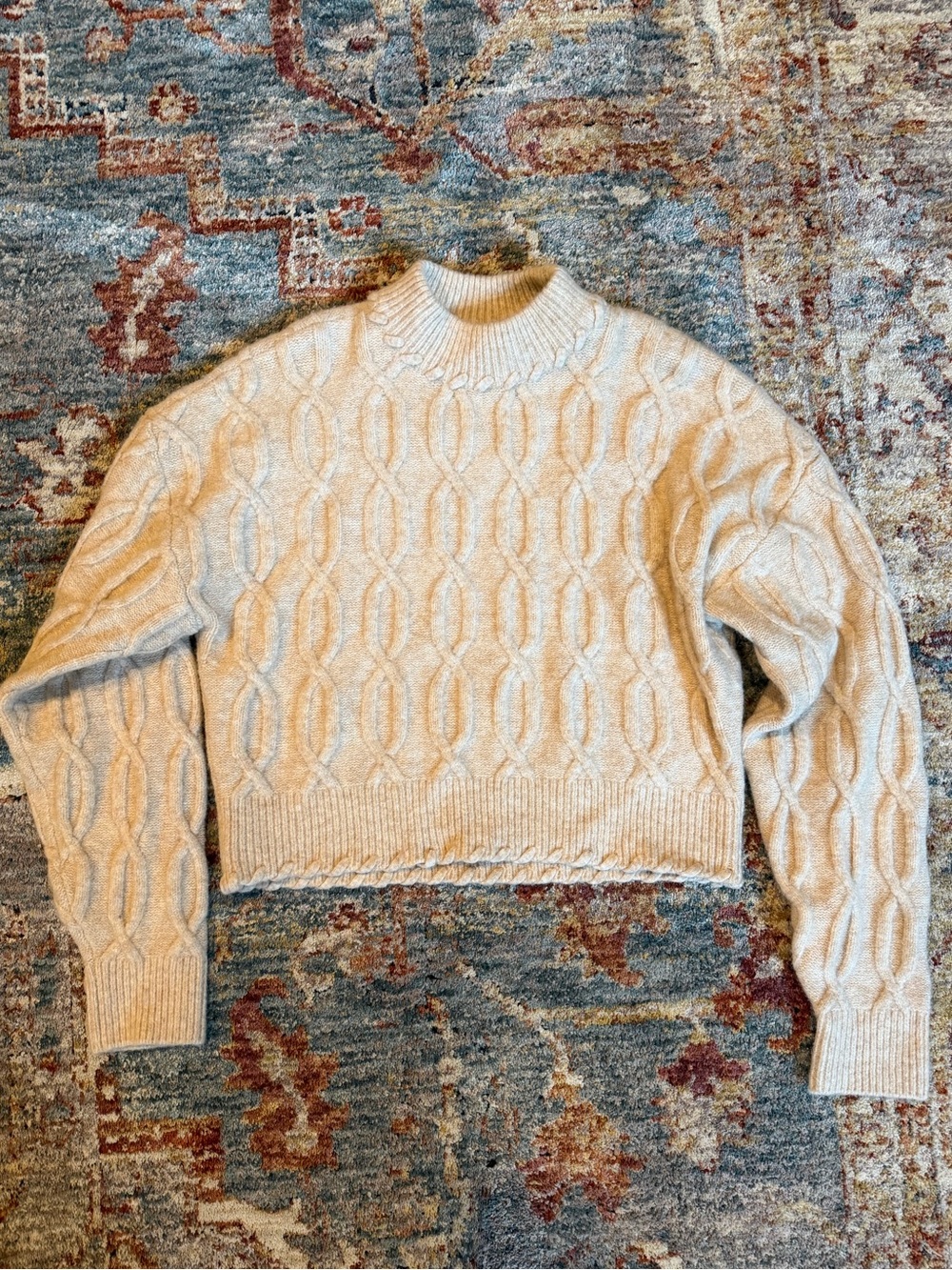 Anthropologie-DH New York Women's Cream Cable-Knit Sweater Classic Cozy Pullover